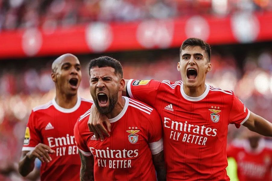 SL Benfica SL Benfica is the new champion of Portugal League
