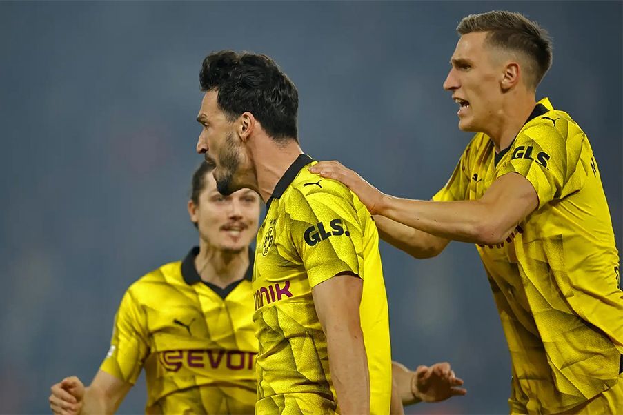 Borussia Dortmund El Borussia Dortmund venció al PSG en París 0-1 con gol de Matt Hummels y se clasificó a la final de la Champions en Wembley