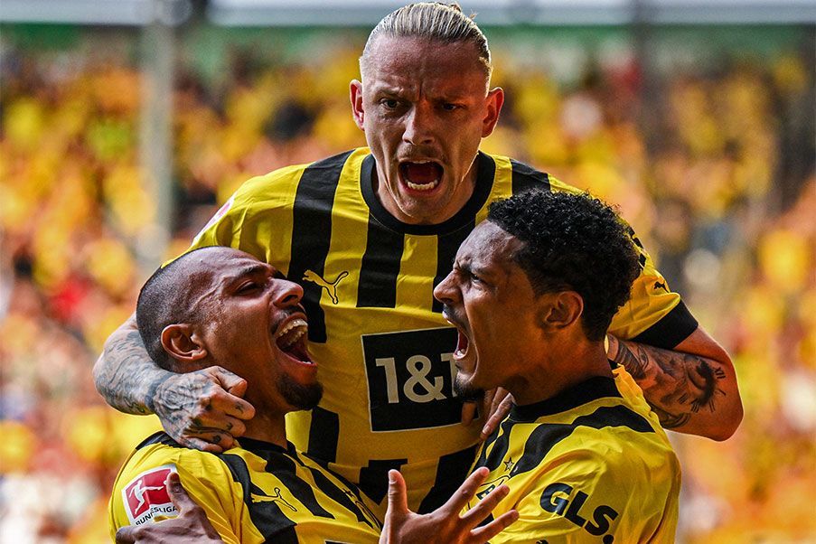 Borussia Dortmund Borussia Dortmund is now Bundesliga leader after to Augsburg win