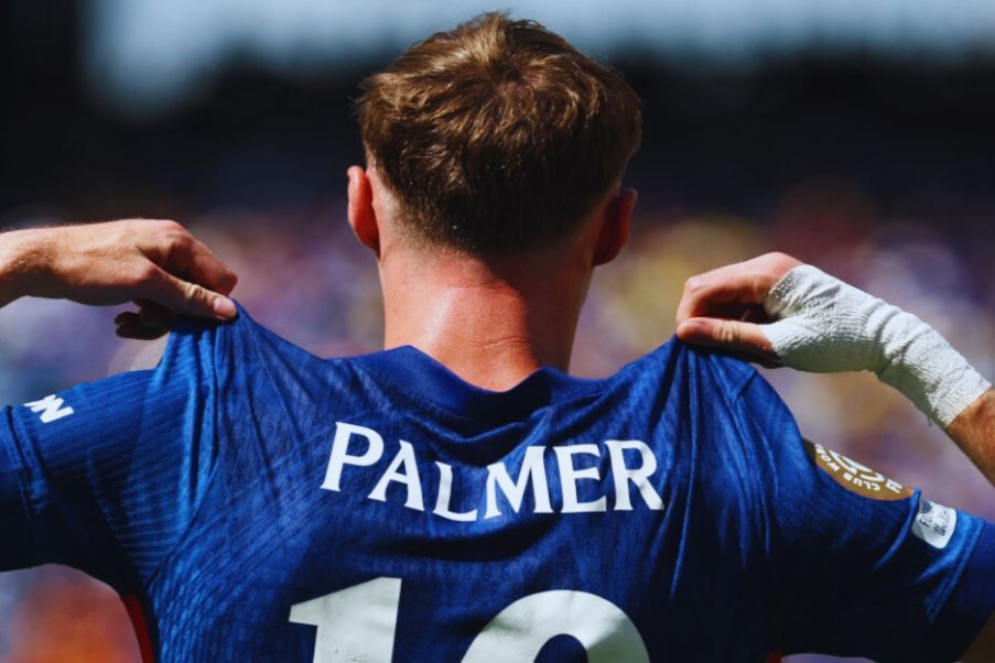 Cole Palmer Cole Palmer with Chelsea against PSG in New Jersey in where he destroyed at the French team