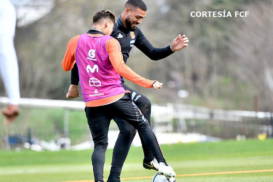 Selección Colombia Colombia realizó este jueves su último entrenamiento de cara al amistoso de mañana viernes ante España en el Olímpico de Londres.