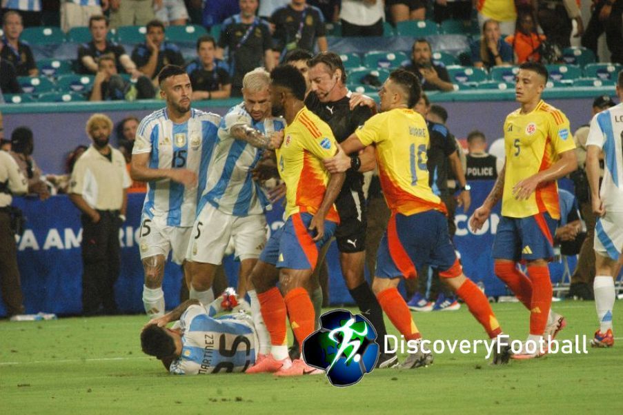 El Colombia vs Argentina en Miami tuvo tramos de intensidad y agresividad por parte de ambos equipos. Discoveryfootball.com Exclusivo