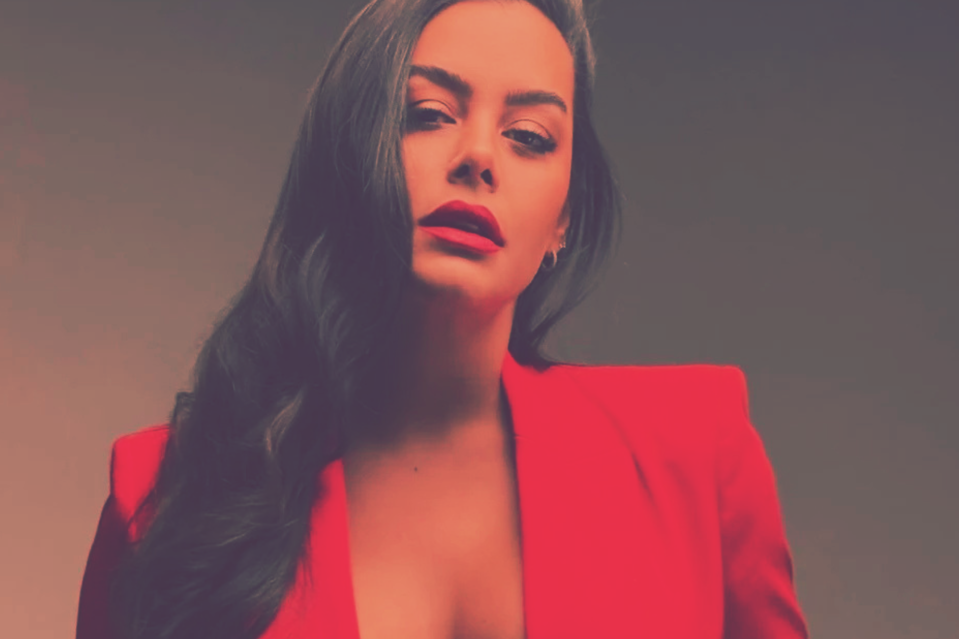 Larissa Riquelme