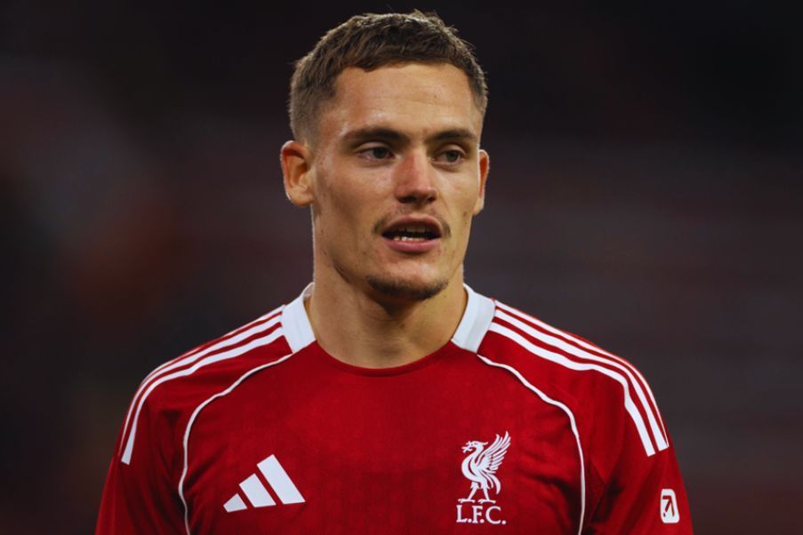 Florian Wirtz Florian Wirtz german star and player signs for Liverpool in the last summer from Bayer 04.