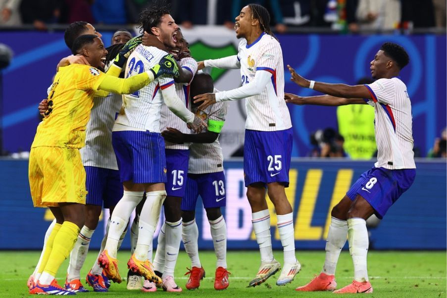 Francia venció a Portugal en cuartos y se enfrentará a España en las semis de la Euro