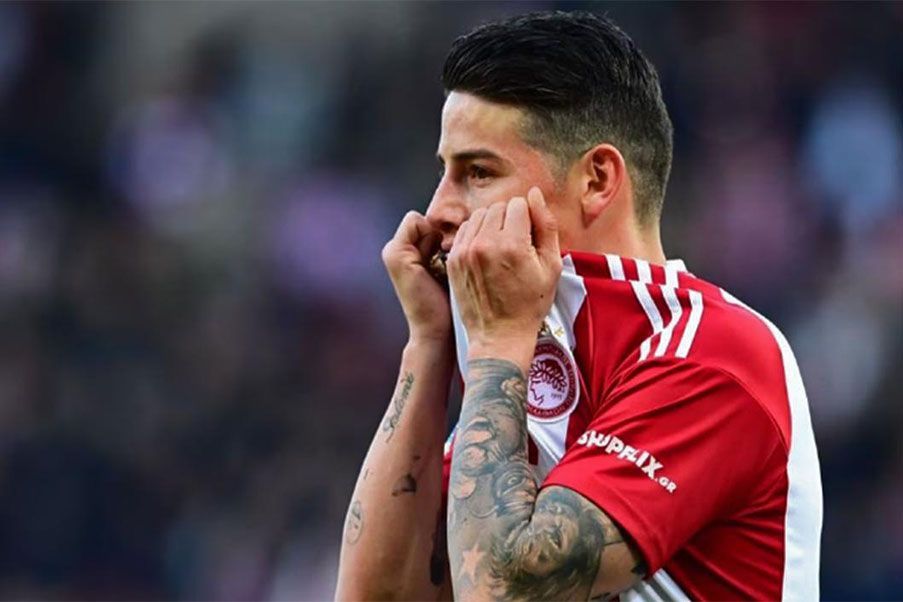 James Rodríguez in his stage are Olympiakos player