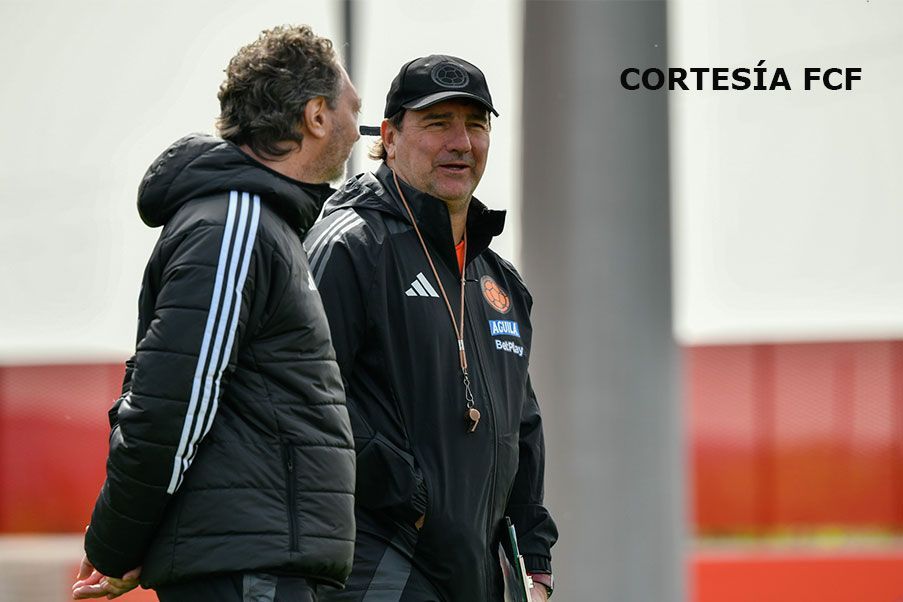 Néstor Lorenzo El seleccionador de Colombia; Néstor Lorenzo, en la práctica de este mediodía en la capital de España