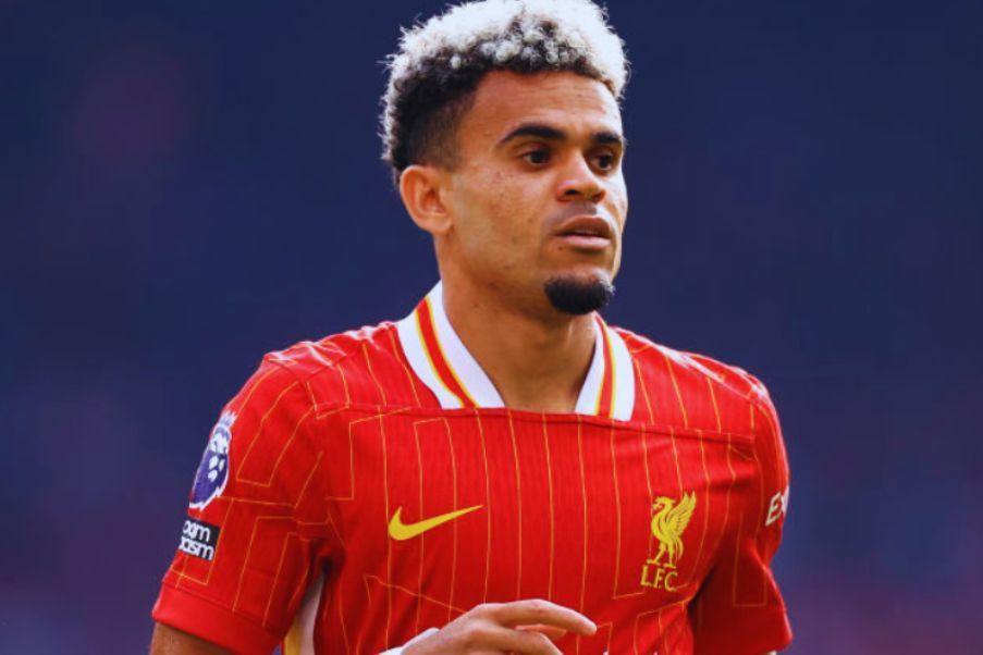 Luis Díaz Luis Diaz signs for Bayern Múnich from Liverpool for 75 millions euros.