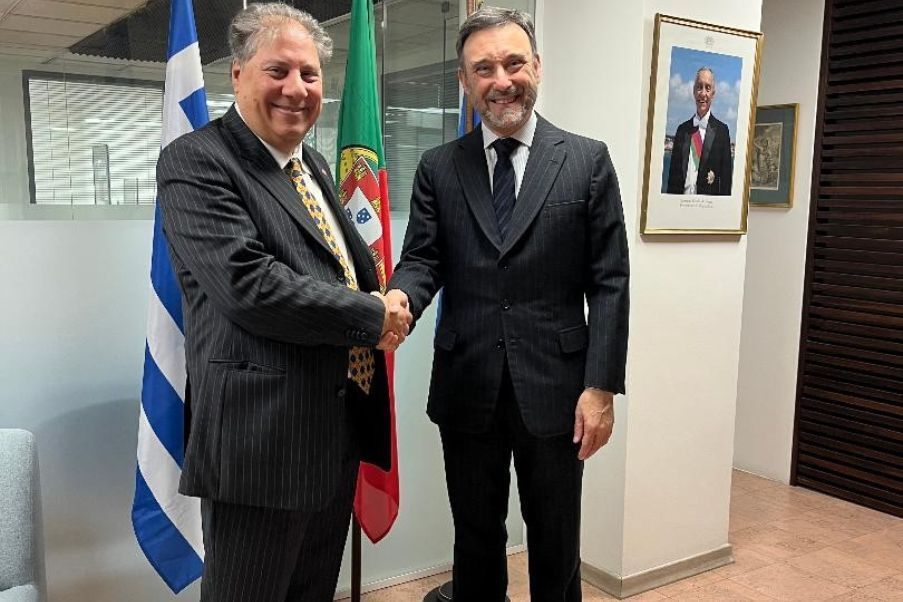 Manos y Rui Macieira Manos Staramopoulos  of Discoveryfootball.com with Rui Macieira new Ambassador of Portugal to Greece.