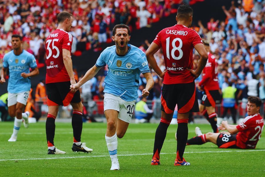 Bernardo Silva anotó el gol de la igualdad ante el Manchester City en la Community Shield.