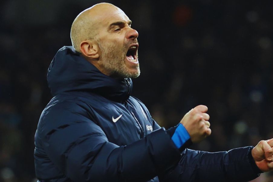 Enzo Maresca Enzo Maresca entrenador del Chelsea, celebra una victoria en un partido de Premier League en esta temporada.