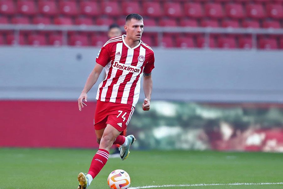 Andreas Ndoj Andreas Ndoj,Olympiakos centre back