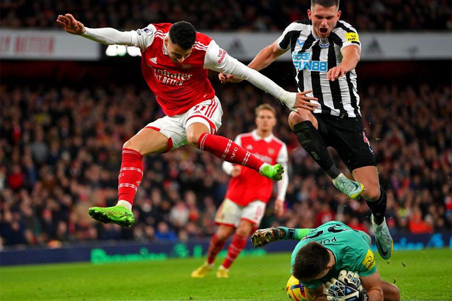Arsenal y Newcastle Arsenal y Newcastle igualaron a cero en Londres