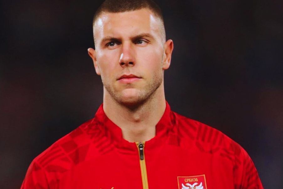 Strahinja Pavlovic Pavlovic, arrived. to the managers of Salzburg that he wants to leave and his only direction is Italy and Milan.