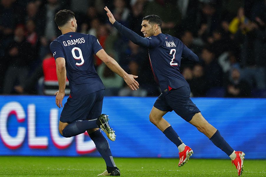 El PSG ha conseguido su título 12 de la liga francesa este domingo tras la derrota del Mónaco