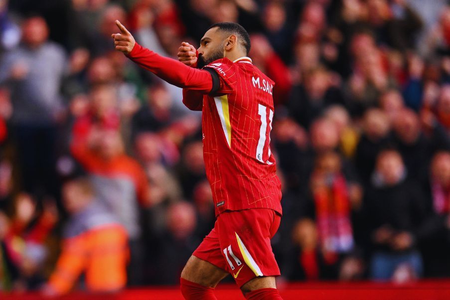 Mo Salah fue el jugador decisivo del Liverpool en la victoria ante el Chelsea, al anotar un gol y asistir en otro.