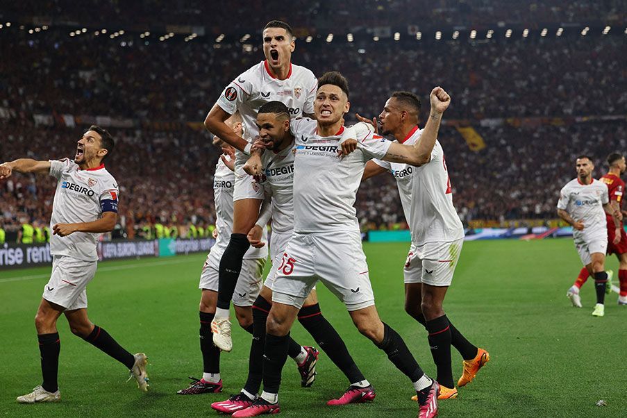 Sevilla FC Sevilla defeat to Roma in the UEFA Europa League Final