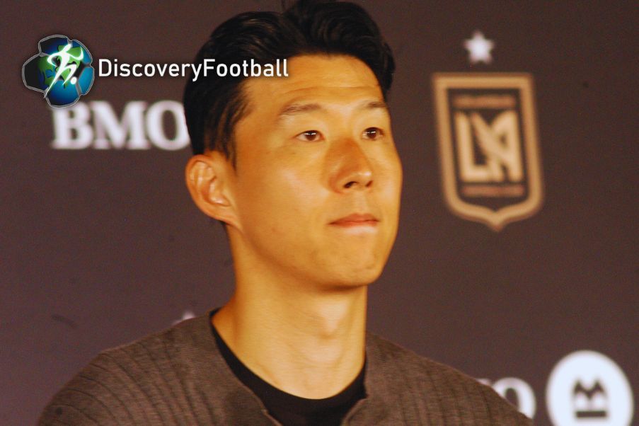 Heung Min Son El astro surcoreano y nuevo jugador de Los Ángeles FC; Heung Min Son, en su presentación ante la opinión pública el último miércoles. Discoveryfootball.com
