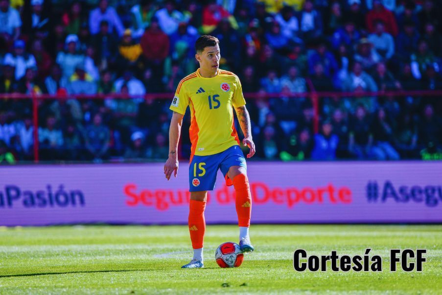 Mateus Uribe Mateus Uribe, uno de los señalados en Colombia, tras la derrota ante Bolivia en El Alto.