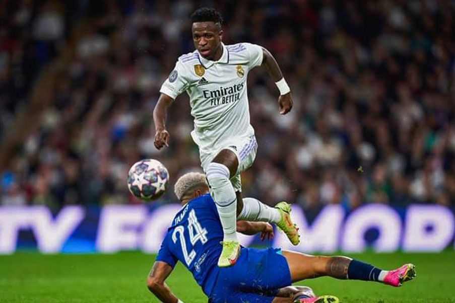 Vinicius Vinicius ante el Chelsea en la ida de cuartos de final