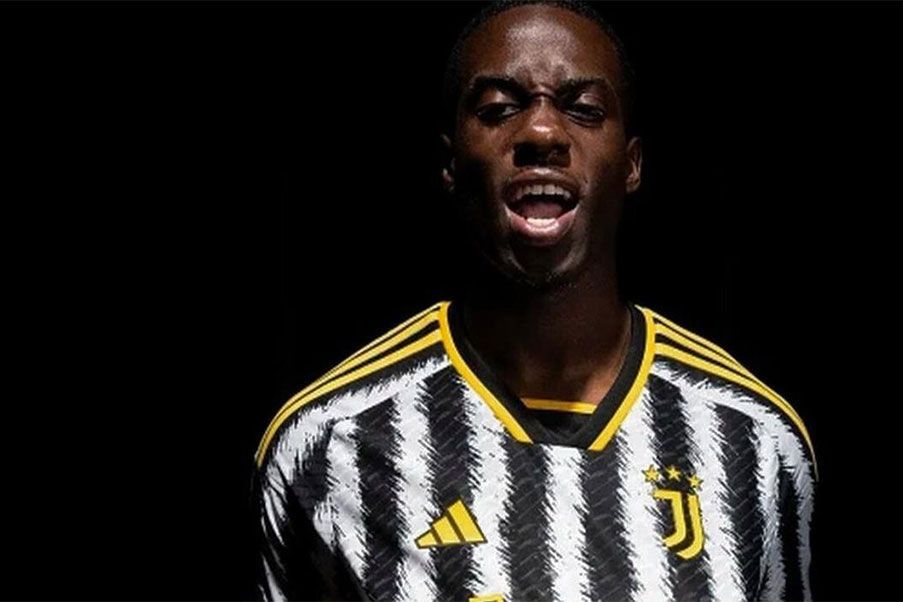 Timothy Weah Timothy Weah new player of Juventus FC