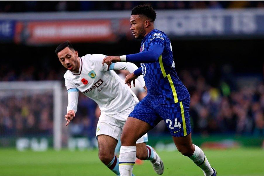 Chelsea ante Burnley Lance del Chelsea ante el Burnley en Stamford Bridge