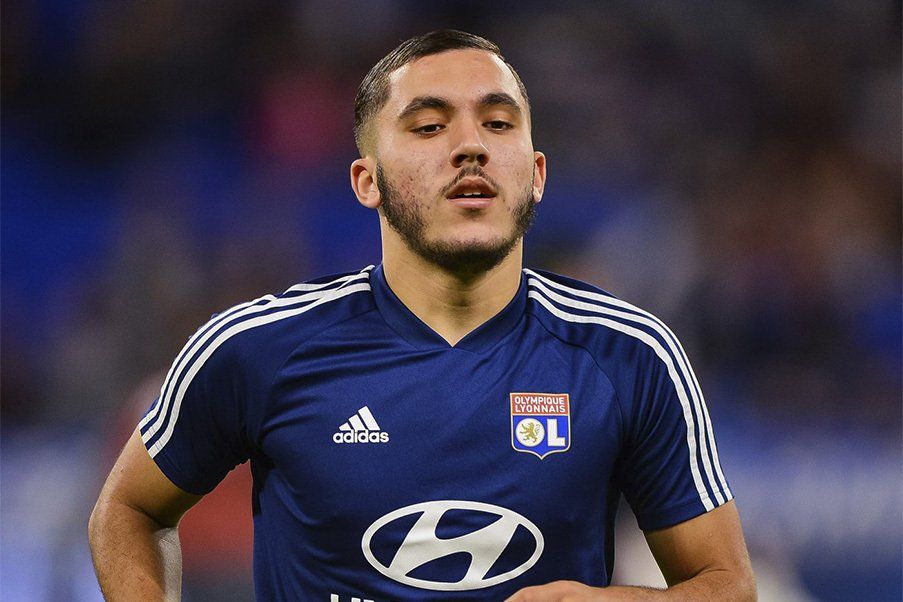 Rayan Cherki Rayan Cherki, jugador del Olympique Lyon