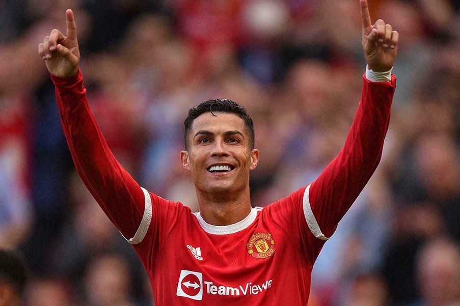 Cristiano Ronaldo Cristiano Ronaldo autor de un