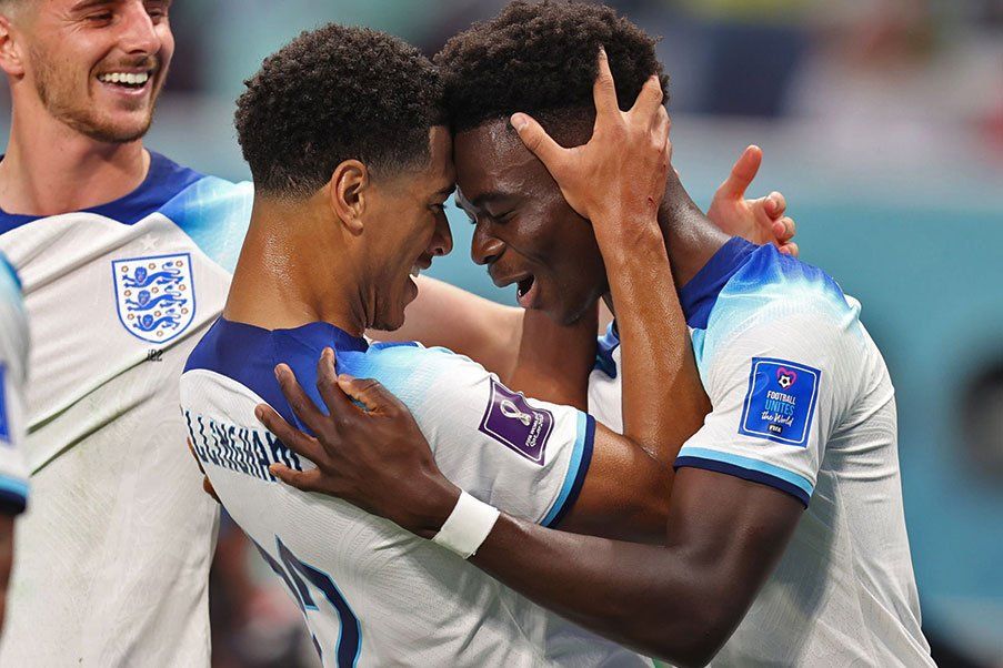 England England defeated Iran forcefully 6-2