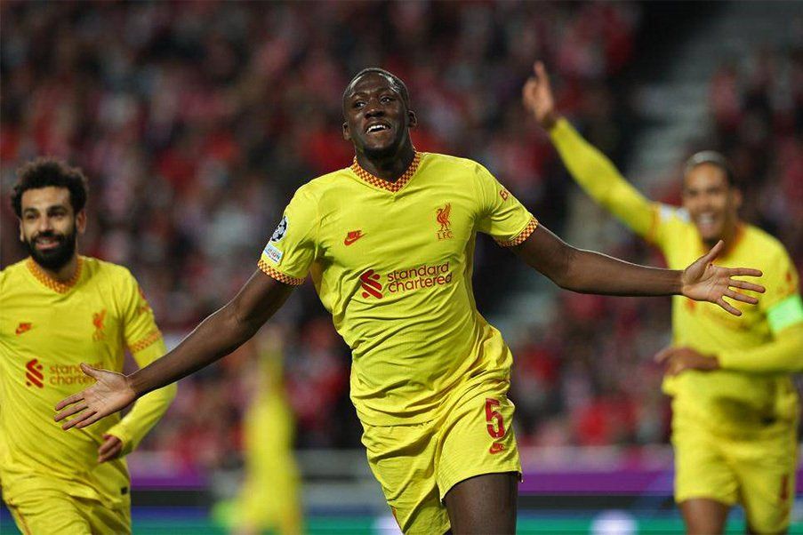 Liverpool El Liverpool venció 1-3 al Benfica en Lisboa