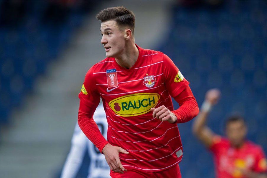 Benjamin Sesko Benjamin Sesko atacante del Red Bull Salzburg