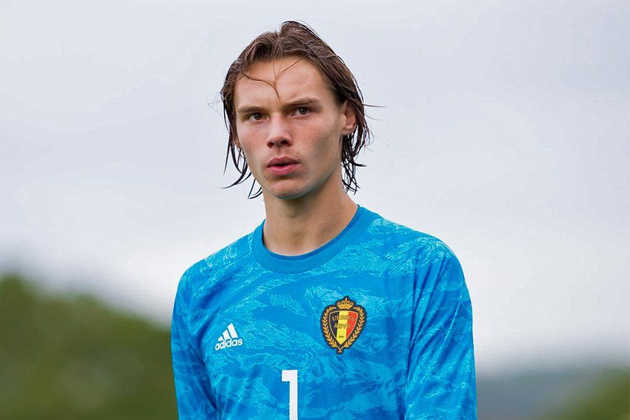 Maarten Vandevoordt Maarten Vandevoordt golero de la selección belga U19