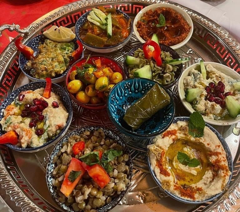 Catering für jede Gelegenheit, für Privat und Business - Vom Restaurant Levantine in Nürnberg. Mehr als belegte Brötchen... Catering für jede Gelegenheit, für Privat und Business - Vom Restaurant Levantine in Nürnberg. Mehr als belegte Brötchen...