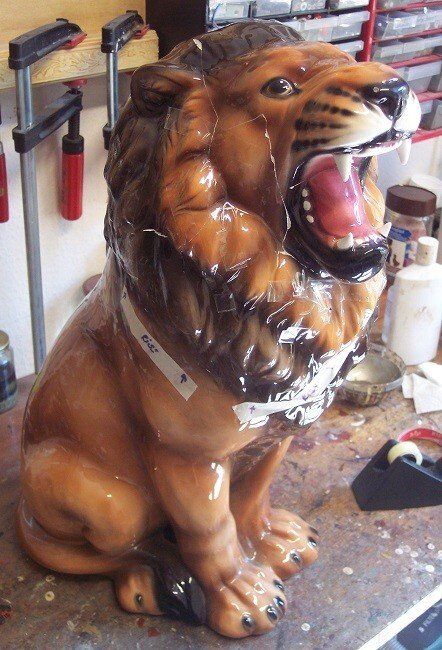 Keramiklöwe, Restauration Keramiklöwe, Reparatur Keramik, Restauration Keramik