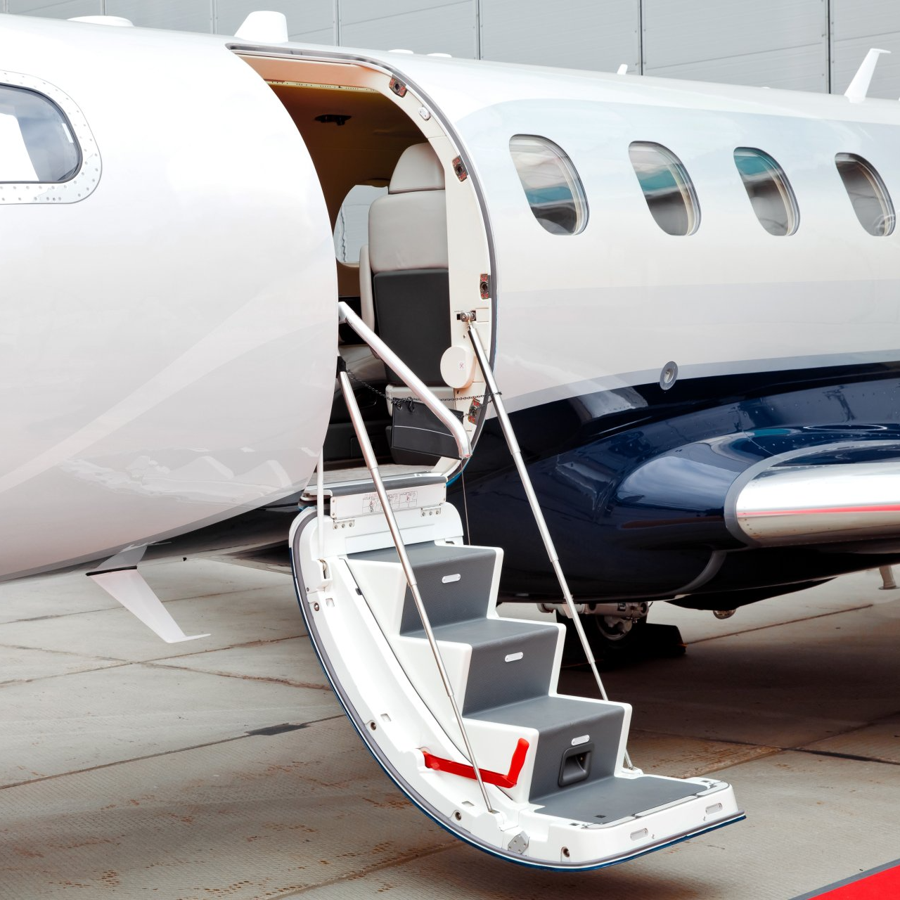 Wacker Aircraft Sales, Worldwide acquisition of pre-owned aircrafts