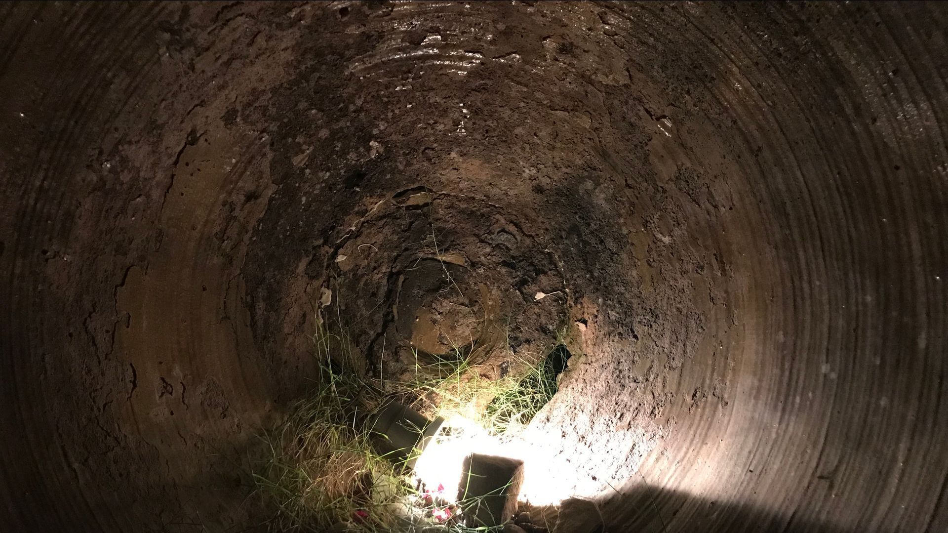 Systemisches Coaching, wingwave®Coaching, Paarcoaching in Köln und online, Kirsten Pape  Blick in tönernes Fass bei systemischem Coach und Paarcoach in Köln Kirsten Pape