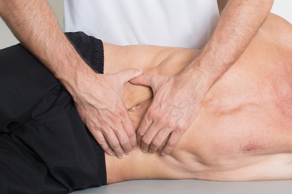 Faszienbehandlung © Adam Gregor // Adobe stock