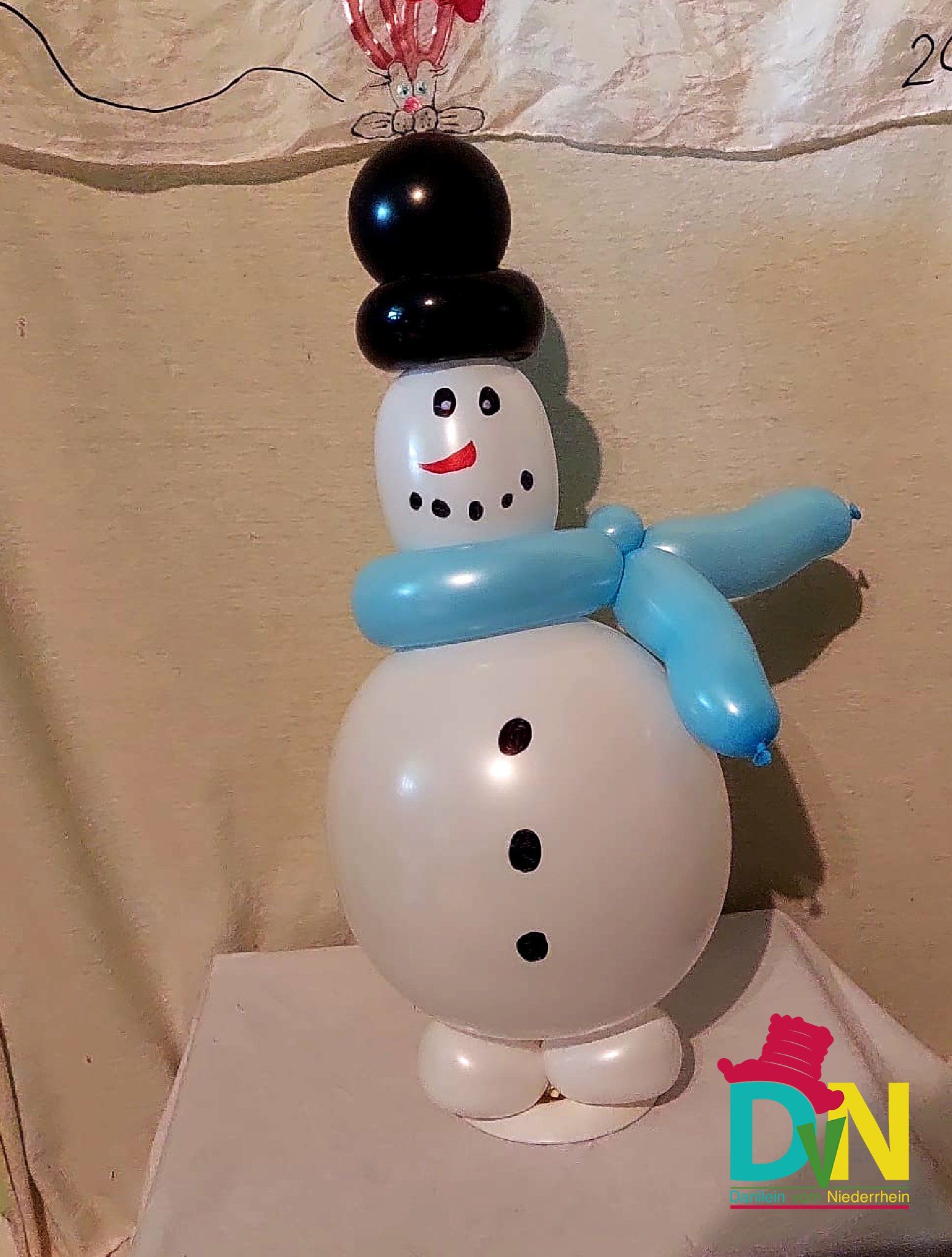 Schneemann mit LED/ ca.0,20x0,45m/ weiß