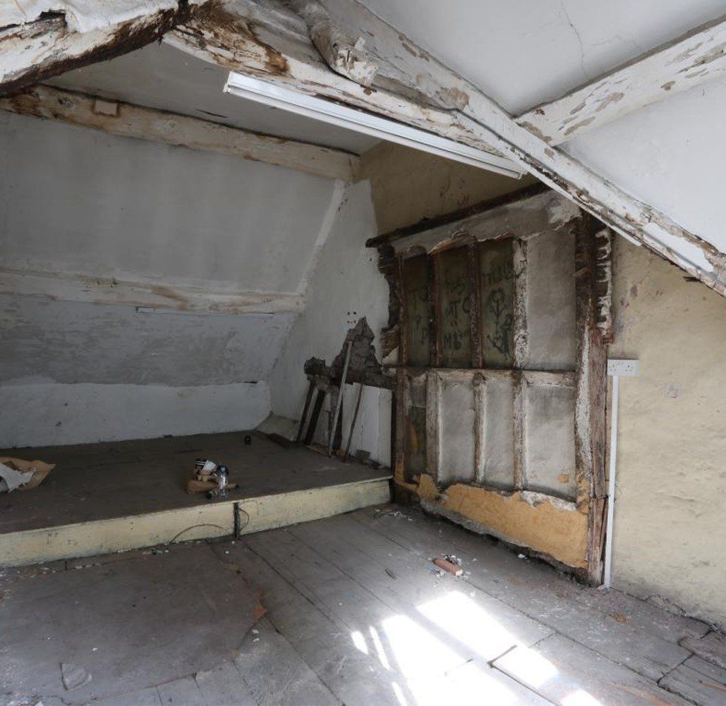 Attic chapel Attic chapel