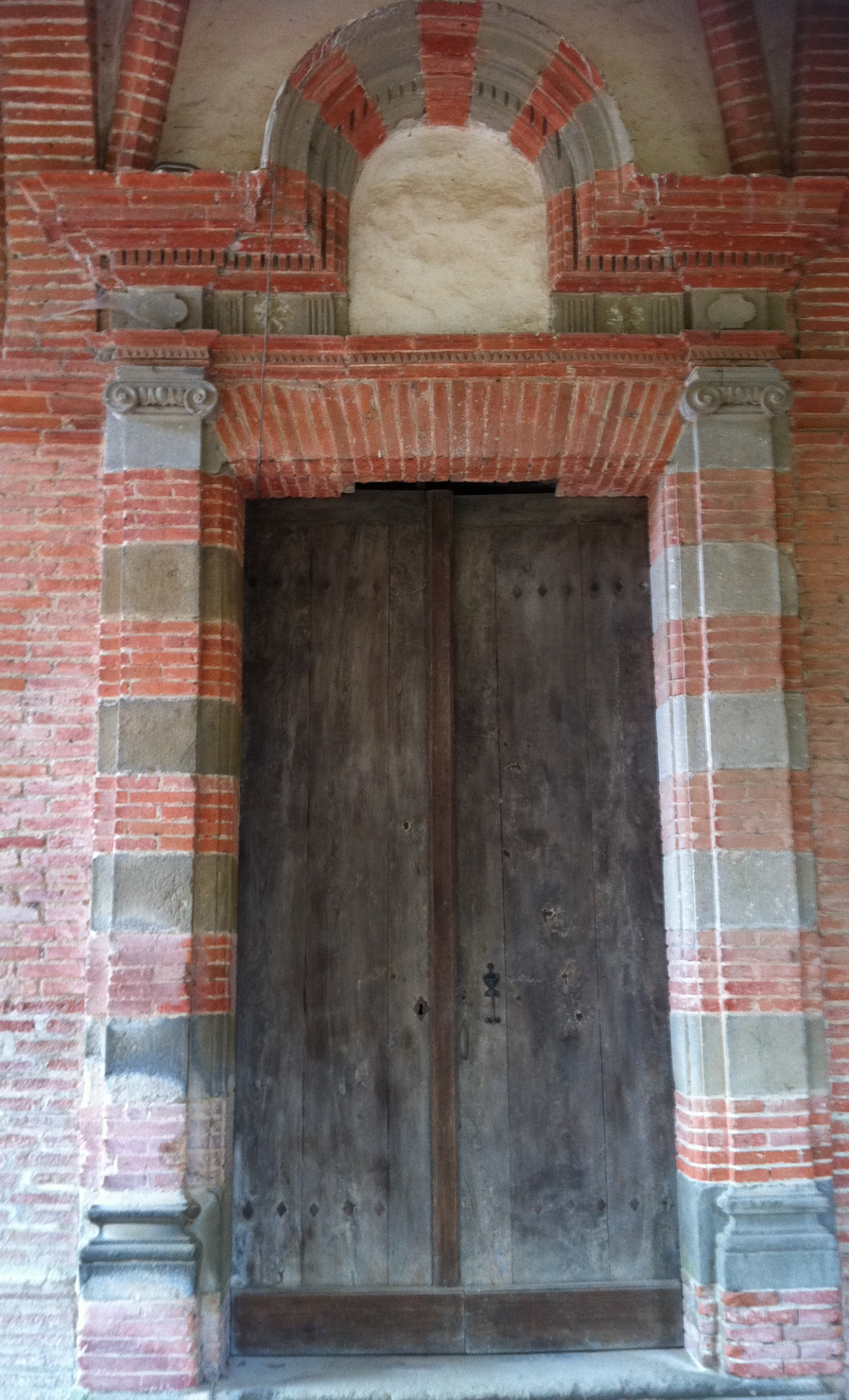 Porte de la salle des archives Porte de la salle des archives