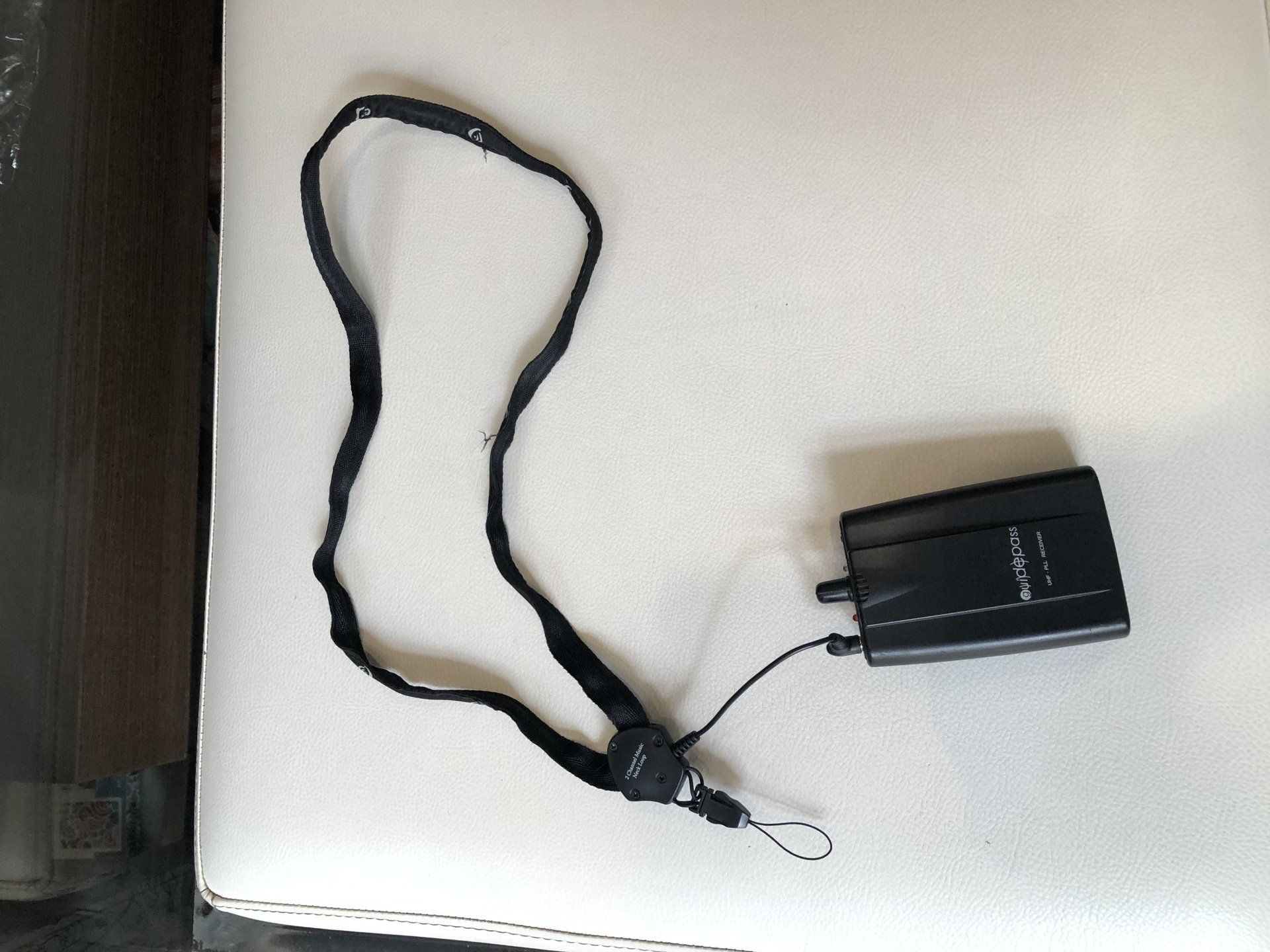 Récepteur et boucle magnétique individuelle