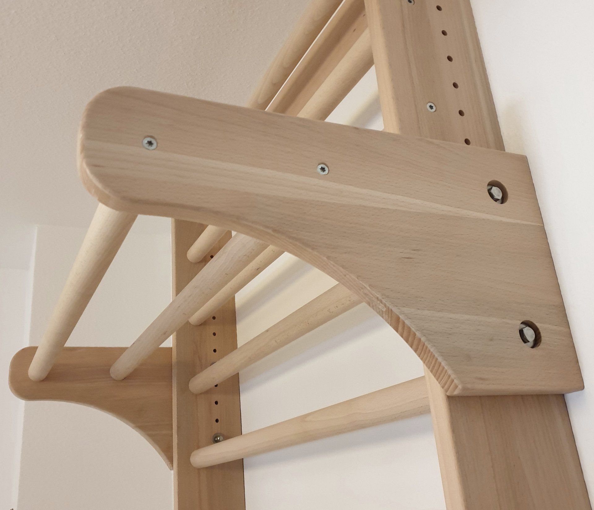 Höhenverstellung der Sprossenwand