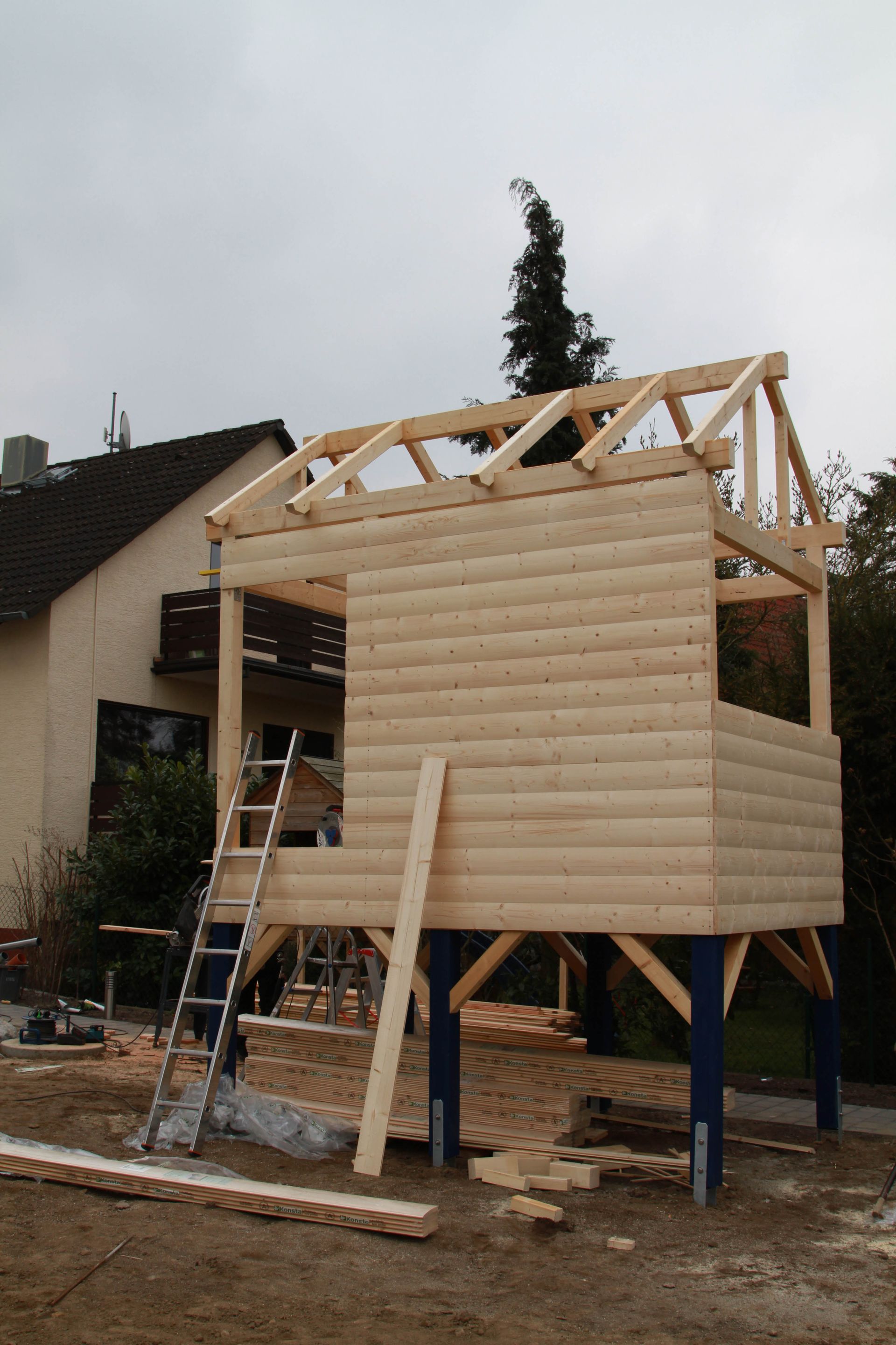 Stelzenhaus Bauphase
