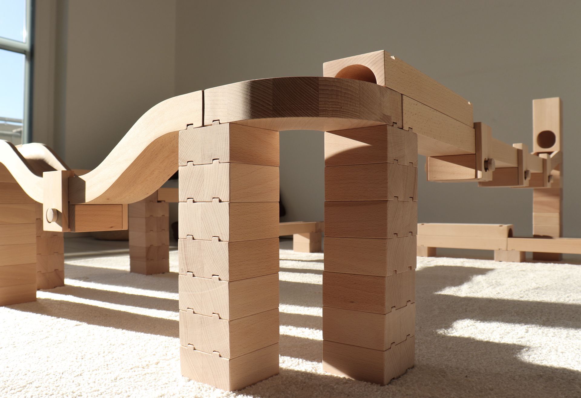 Murmelbahn für Kleinkinder aus Massivholz