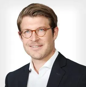 Mikro von Haxthausen, General Reinsurance AG