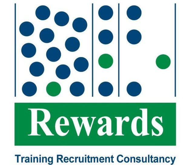 Rewards Training Logo Rewards Training Crawley