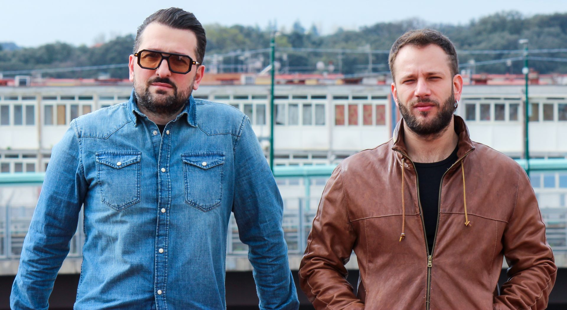 Gli scrittori Gennaro Marco Duello e Gianluca Albrizio ricevono il Campania Terra Felix 2023