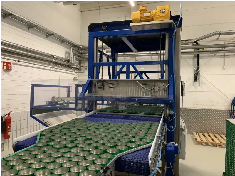 Optimieren Sie den Anfang Ihrer Produktionslinie mit dem Depalettierer für effizientes Entladen - Affeldt Fördertechnik