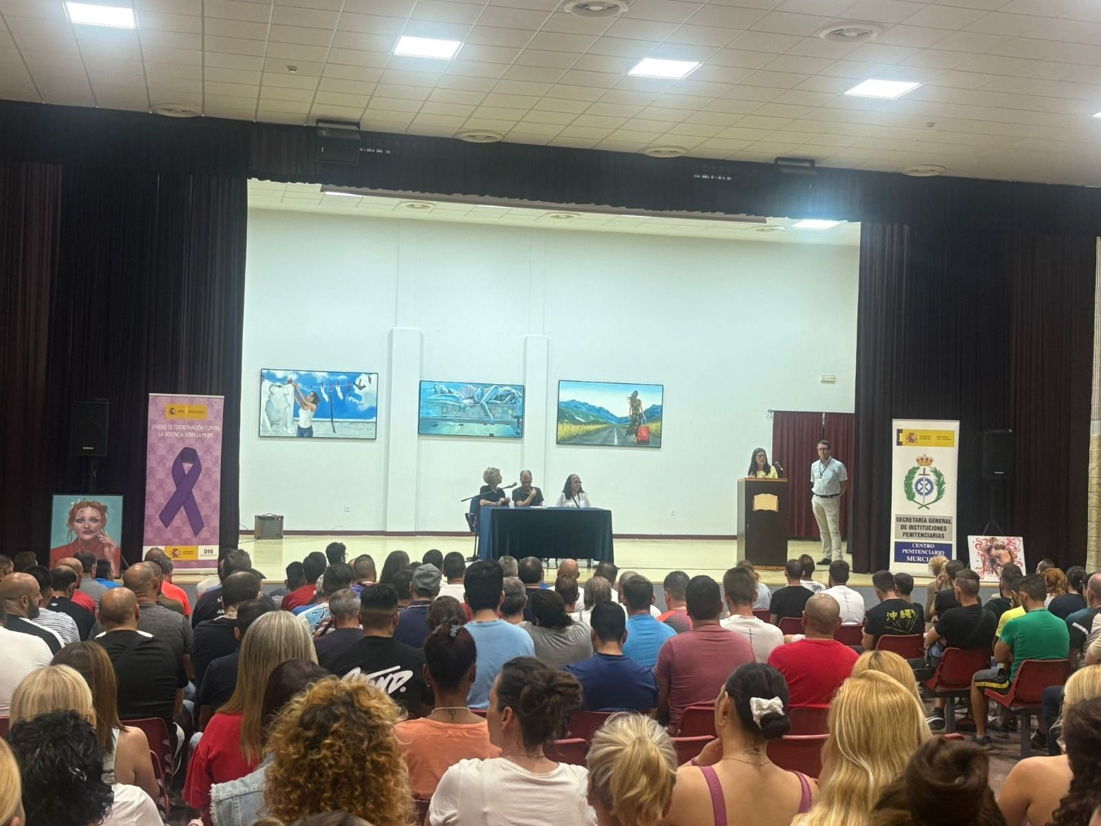 Presentación de la exposición 016 en CP Murcia II