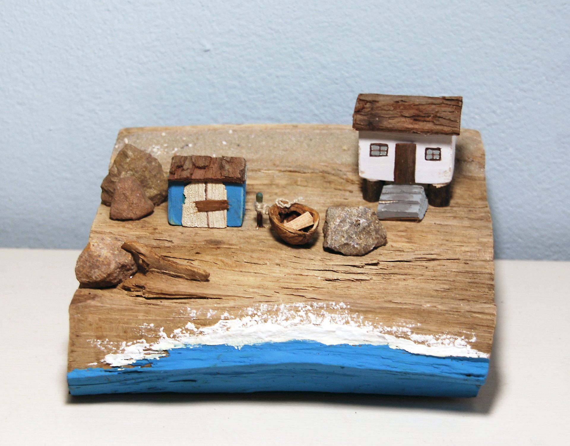 Miniaturlandschaft aus Altholz